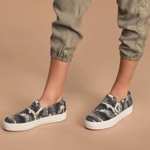 Gills-C Green Camo Flatform Sneakers